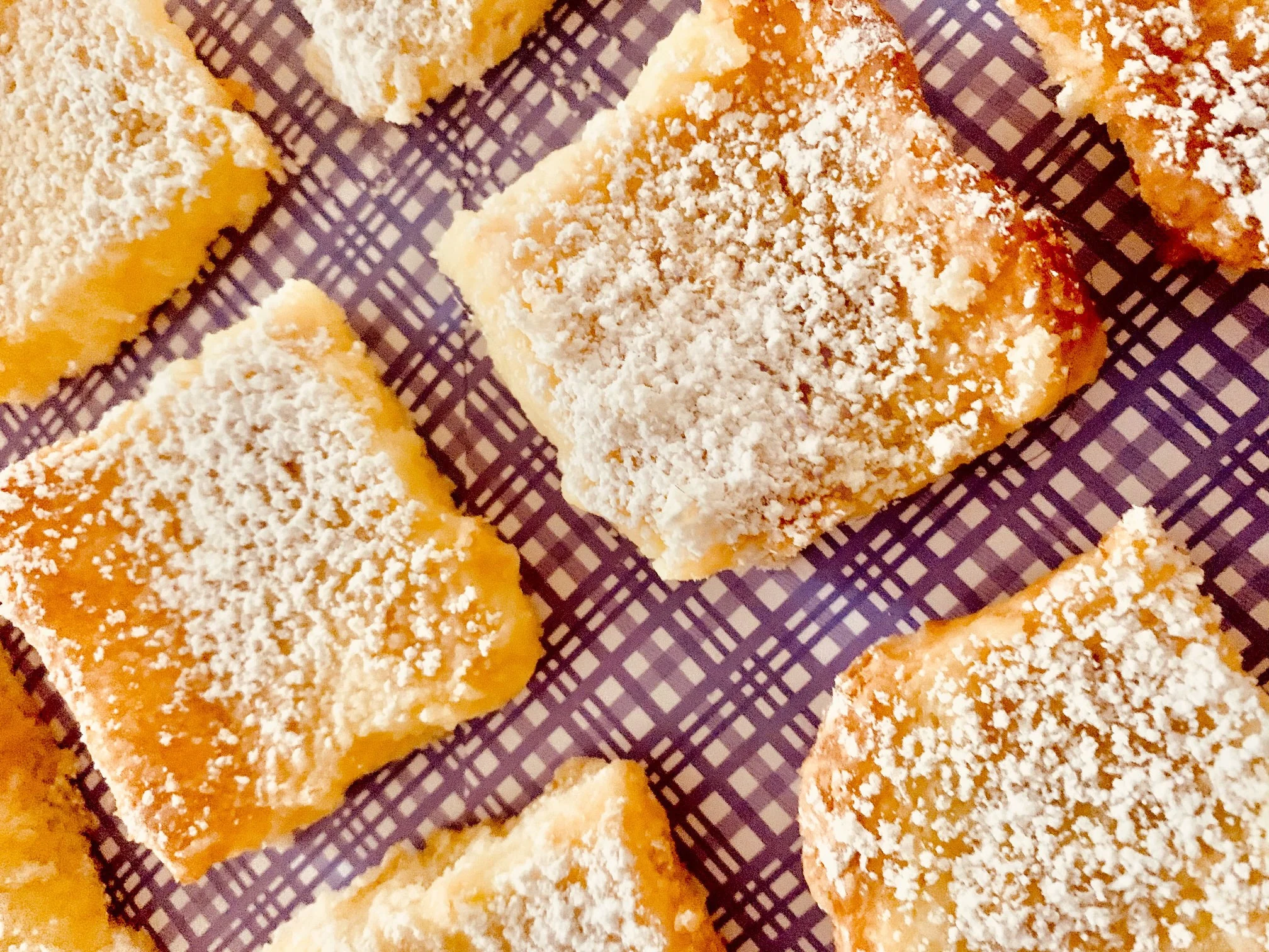 HAPPY GRADUATION Gooey Louie Box– Original Gooey Butter Cake LOCAL PICKUP - Image 3