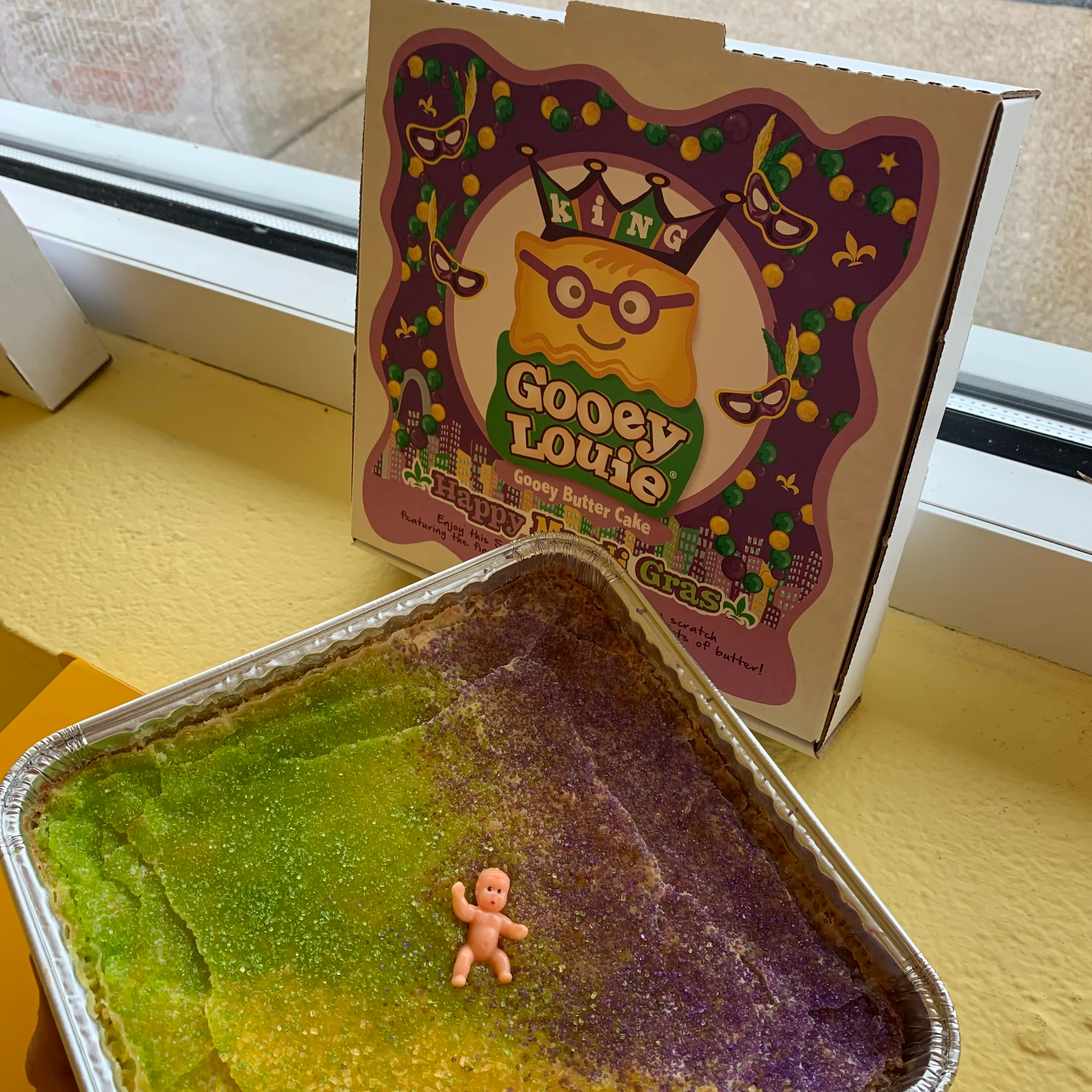 MARDI GRAS Gooey Louie Gooey Butter "King" Cake - Image 4